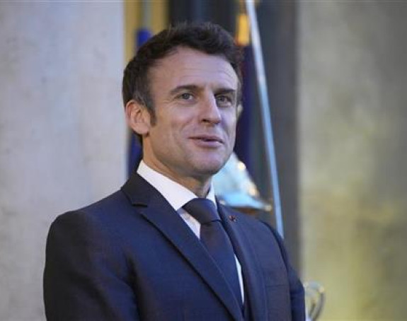 Makron spreman da nastavi dijalog sa Putinom