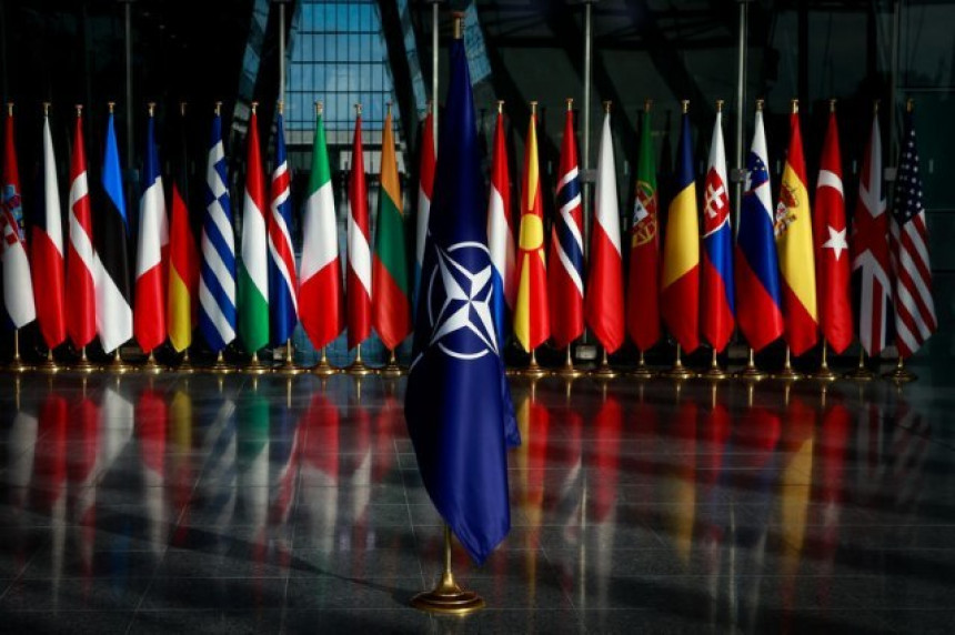 Самит у Бриселу: НАТО данас одлучује о одговору Русији
