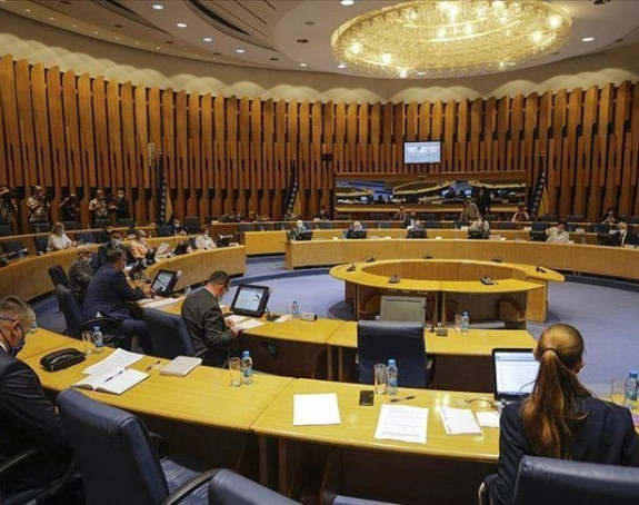 Dom naroda traži status u EU, odbili reformske zakone