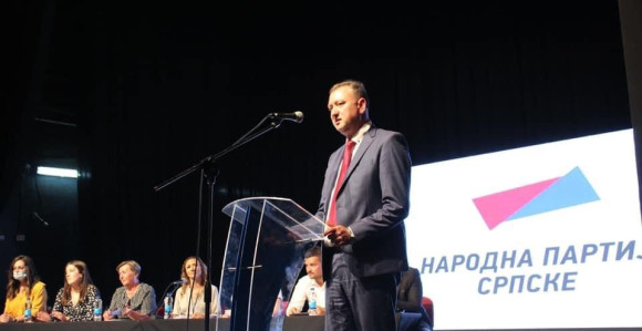 Brčko: Poslanik nasrnuo na bivšeg šefa policije