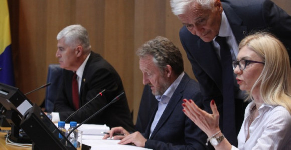 Američka ambasada uputila kritiku, niste iskreni