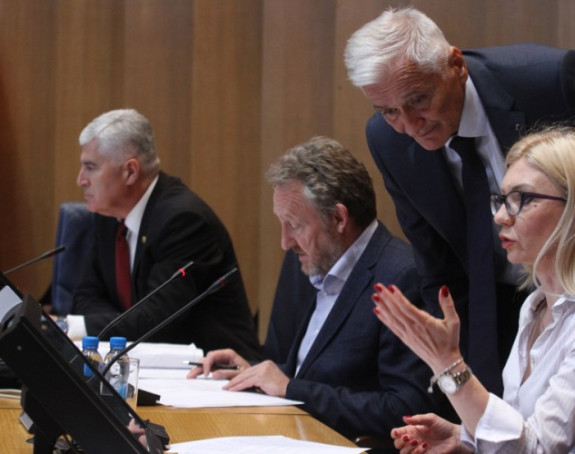 Američka ambasada uputila kritiku, niste iskreni