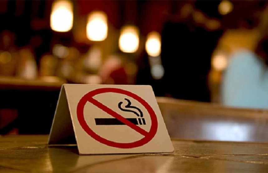 Угоститељи против забране: С димом одлазе и гости