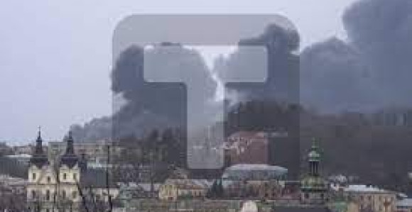 Novi ruski udar na Lavov, pogođen rezervoar nafte