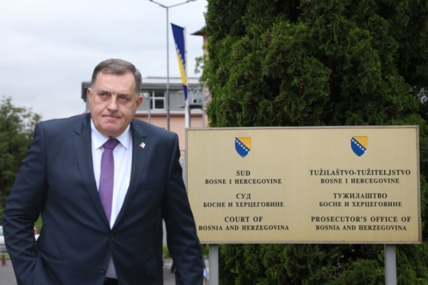 Dodik traži ostavke i optužuje tužioce