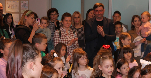 U Bijeljini otvorena izložba "Dječiji svijet"