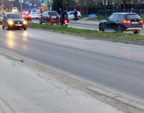 Banjaluka: U teškoj nesreći poginuo pješak na trotoaru