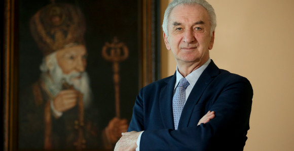 Iskrena podrška Aleksandru Vučiću i SNS-u u Srbiji