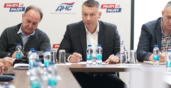 Zvizdić iz svog džepa da snosi troškove propale sjednice
