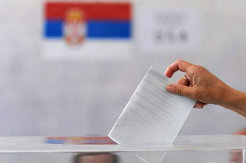 У поноћ у Србији почела изборна тишина