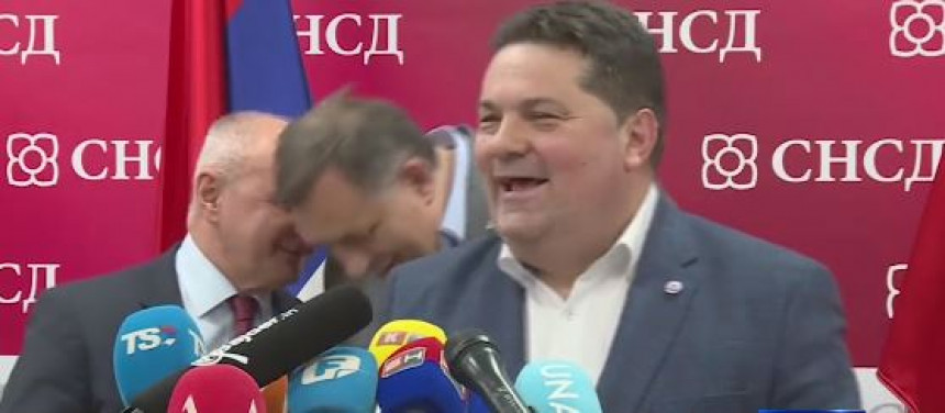 Zašto se vladajućim po glavi mota Biljana Plavšić? (VIDEO)