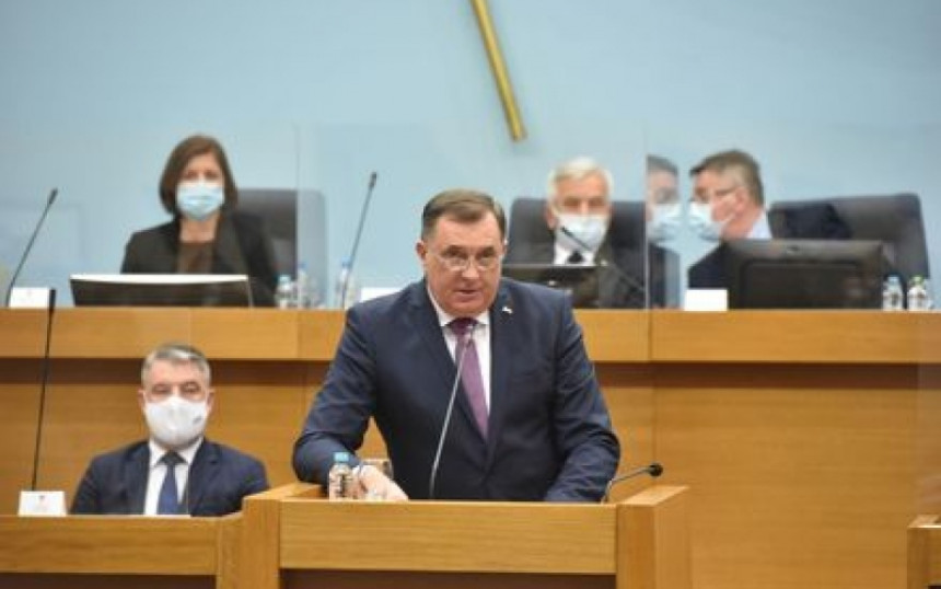 Dodik uložio veto, traži posebnu sjednicu NSRS