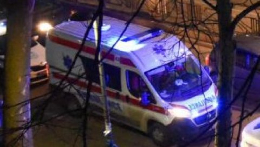 Србија: Малољетник дјевојчицу ранио са прозора зграде