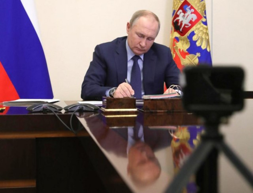 Instrukcije Putina: Da nikome ne bi palo na pamet...