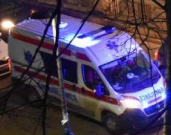 Srbija: Maloljetnik djevojčicu ranio sa prozora zgrade