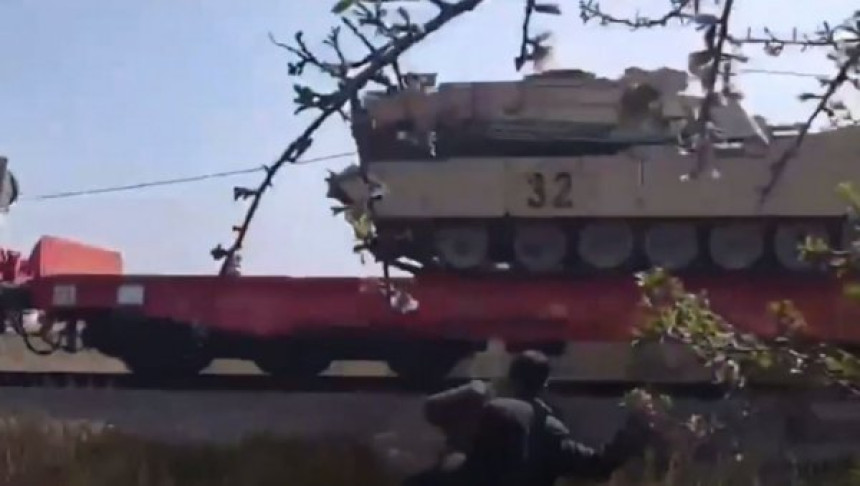 Grci gađali konvoje NATO i američkih snaga (VIDEO)