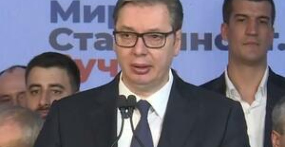 Vučić proglasio pobjedu