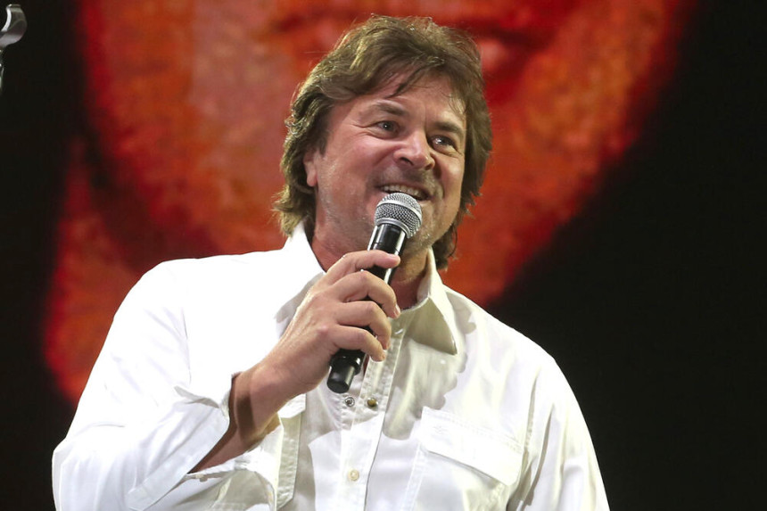 Bivši golman uradio novu pesmu za Alena Islamovića! (VIDEO)