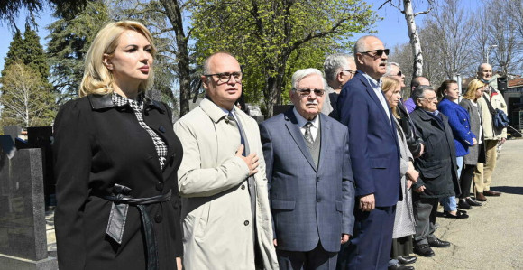 Na Beograd je tog jutra palo hiljadu tona bombi