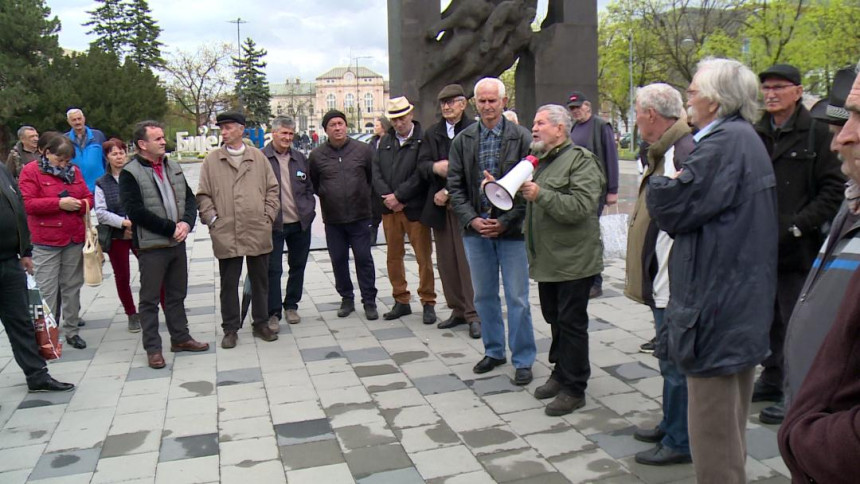 Tužna situacija za raseljene, borce i penzionere