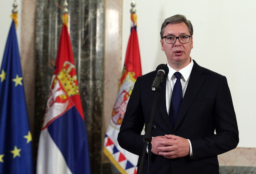 Vučić o glasanju u UN: Ucjenjuju Srbiju, ne mene lično