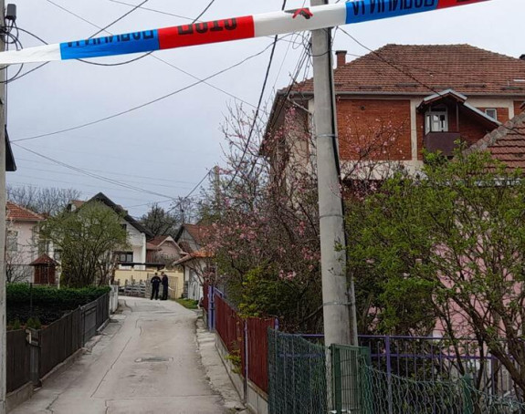 Uhapšen mladić zbog ubistva majke, oca i djeda