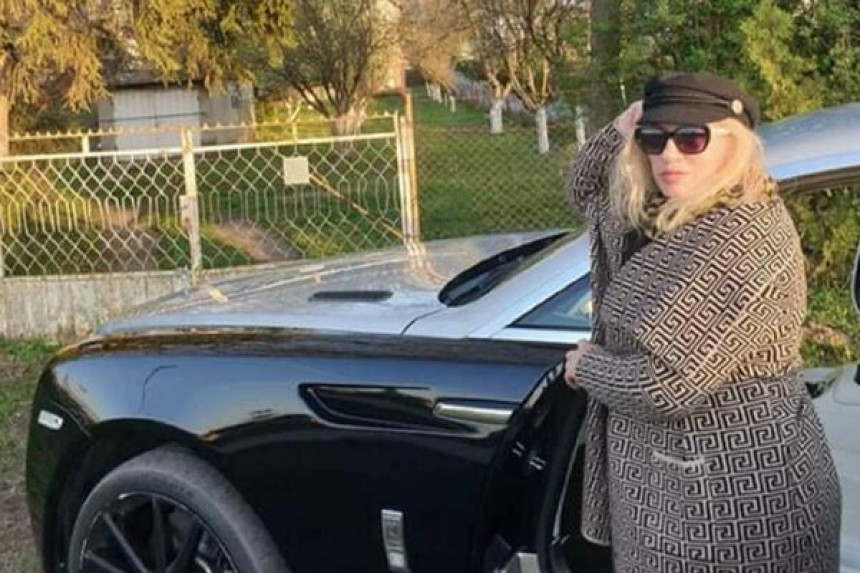 Ima se za "Rols Rojs" a nema za gorivo?!