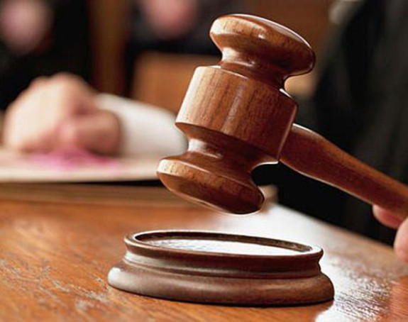 Правосуђе у раљама политике, криминала и корупције