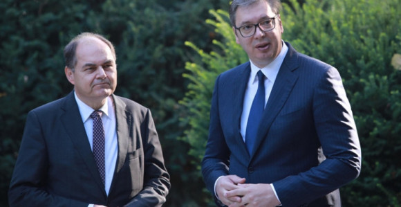 Šmit se večeras sastaje sa Vučićem u Beogradu