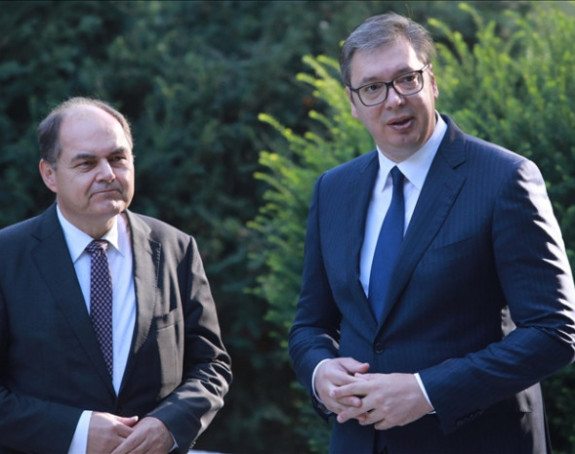 Šmit se večeras sastaje sa Vučićem u Beogradu