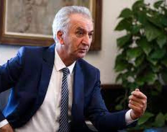 Опасне политике како оне из Сарајева тако и оне из Бањалуке