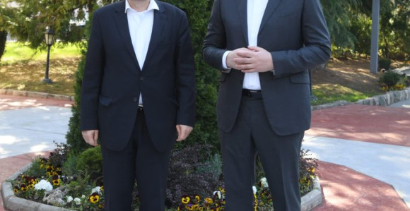 Oglasio se Šmit: Konstruktivan dijalog sa Vučićem