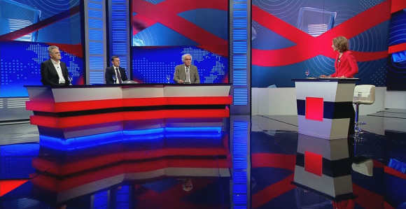 Šmitova odluka dodatno produbljuje političku krizu