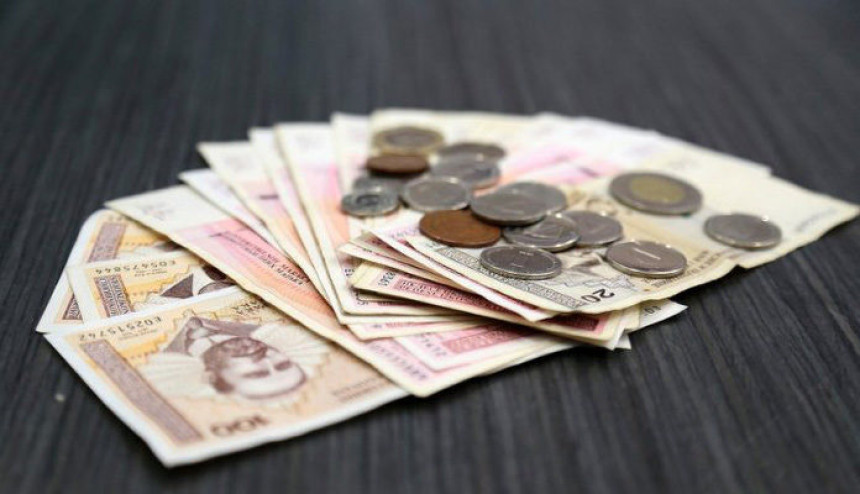 Vlast se hvali prosječnom platom - Većina radnika nema ni toliko