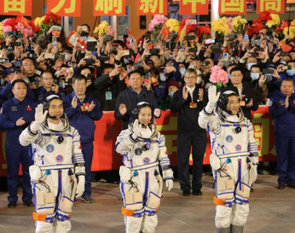 Kineski astronauti oborili nacionalni rekord