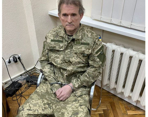 Medvedčuk traži od Putina i Zelenskog da ga razmijene
