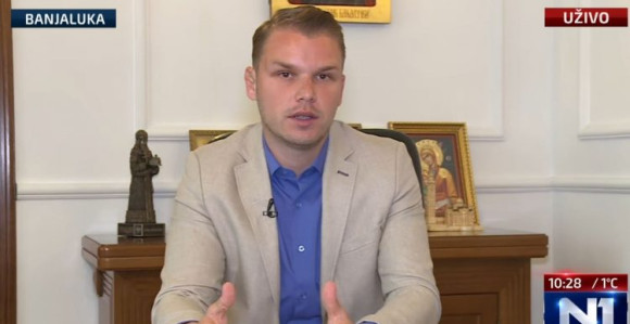 “Када видите бину, озвучење и медијску пажњу јасно је да то није скуп борачке организације"