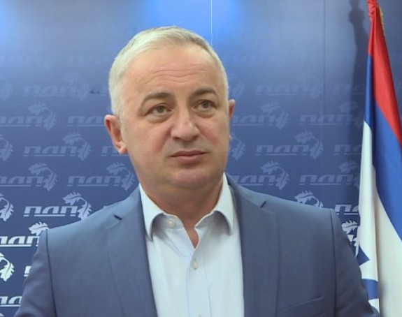 Бореновић честитао Васкрс патријарху и свим вјерницима