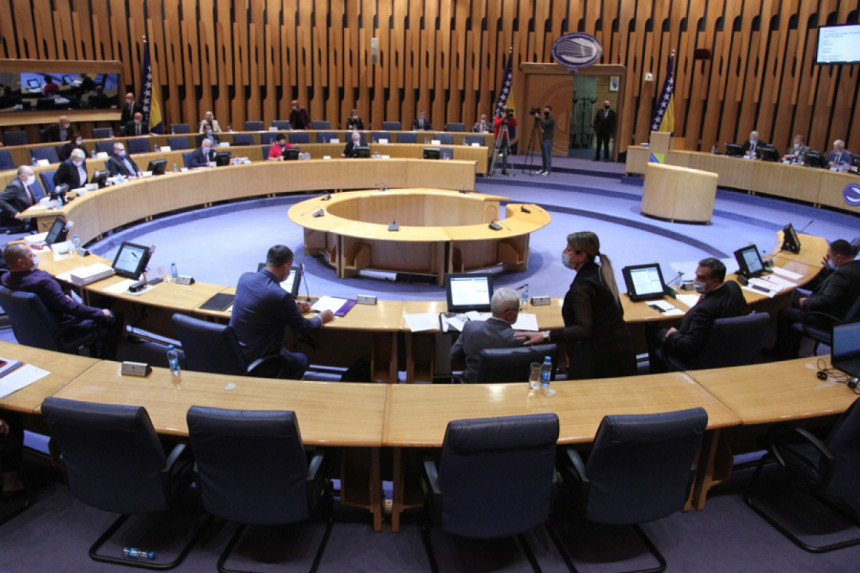 Otkazana hitna sjednica: Delegati SDA neće doći