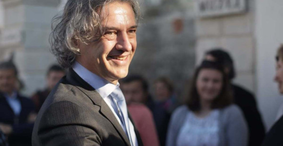 "Partijsko članstvo nije uslov za dobijanje funkcije"