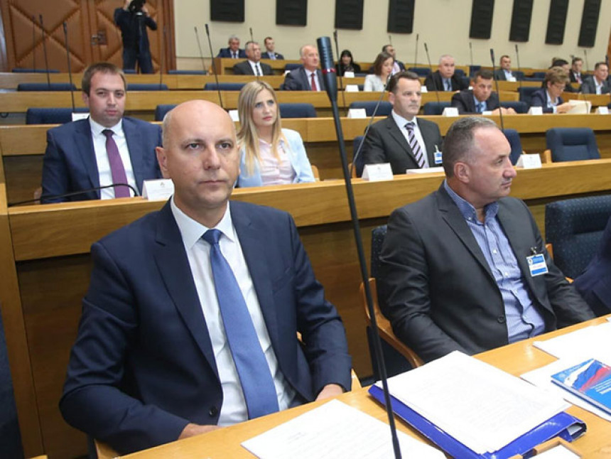 SPS: Zašto je Vlada  Srpske izgubila spor od 90 miliona KM?