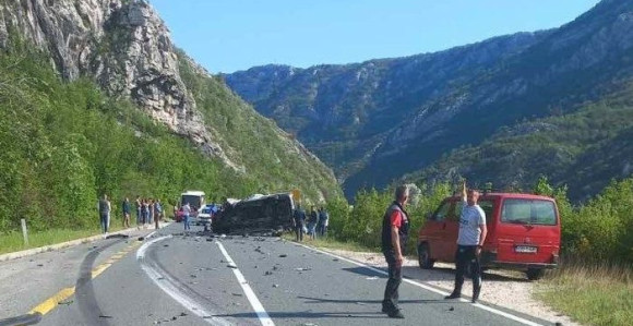Ogromne gužve prema Mostaru, osam povrijeđenih