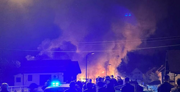 Veliki požar kod Ivanjice, potpuno izgorjela firma