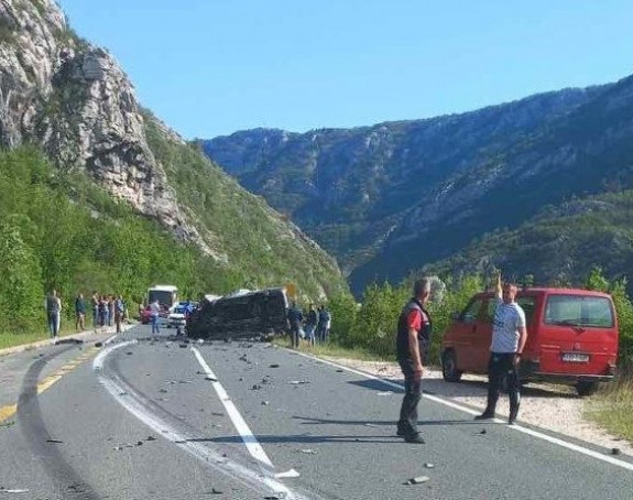Ogromne gužve prema Mostaru, osam povrijeđenih