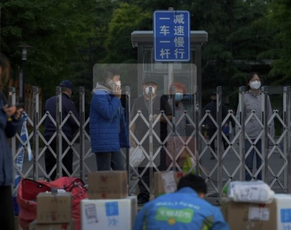 Nove restrikcije: Peking zatvara sve škole zbog virusa