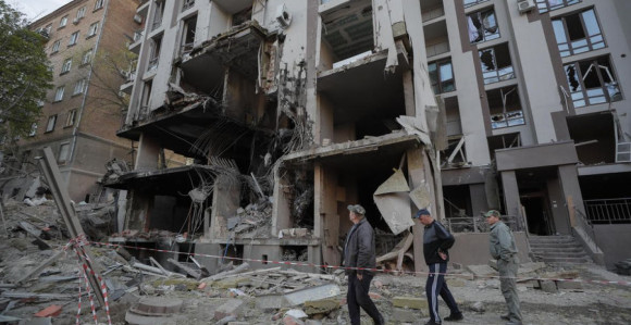 Kijev: Ne koristite kola, gorivo se čuva za vojsku Ukrajine