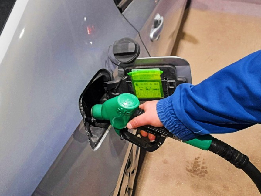 Slovenija: Očekuje se veliki rast cijena goriva i struje