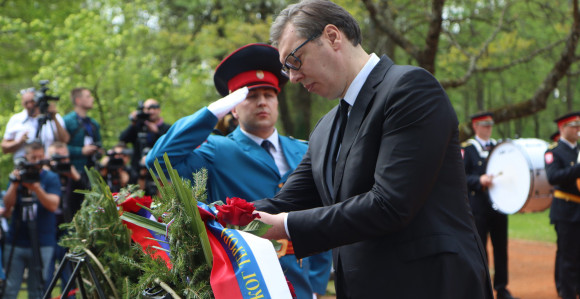 Vučić: Poduhvat uništenja srpskog naroda nije uspio