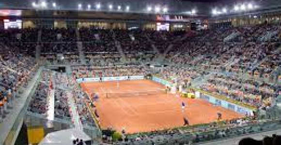 Poplava u Madridu, radnici skupljali vodu sa terena