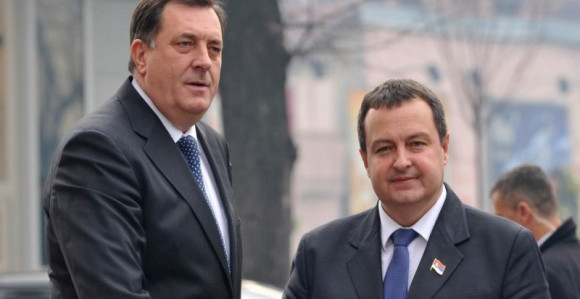 Dačić odbio Vučića da bi nasamo bio sa Dodikom